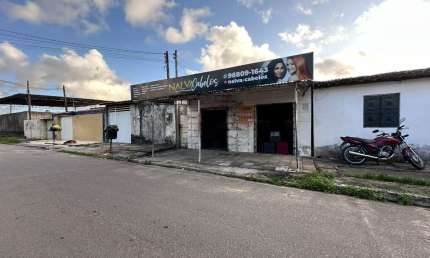 Ponto comercial - terreno - casa, medindo 7x45 em Santa Lúcia - Maceió - AL