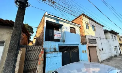 Casa com 04 quartos próximo a academia ds fit na santa lúcia - maceió - al