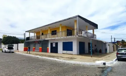 Casa com ponto comercial no tabuleiro do martins - maceió - al