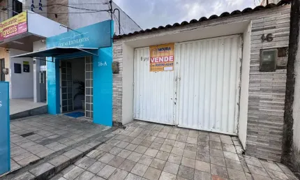 Casa grande com 350m² na principal do graciliano ramos - maceió - al