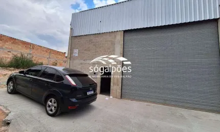 Galpão com 220m² - Excelente acesso próximo à BR 040 - Região logística e Industrial