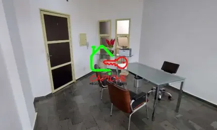 Sala Comercial em Condomínio na Vila Clayton, Valinhos-SP: Venda ou Locação, 32m², 1 Vaga de Garagem!