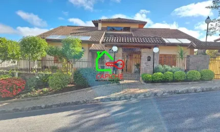 Casa de condomínio exclusivo com 4 suítes, 9 banheiros e 10 vagas em Vinhedo-SP - Caixa D´água