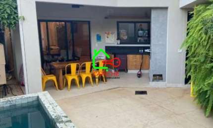 Aluguel de Casa em Condomínio em Vinhedo-SP, Bairro Bosque: 3 Quartos, 1 Suíte, 2 Salas, 3 Banheiros, 4 Vagas, 194m².