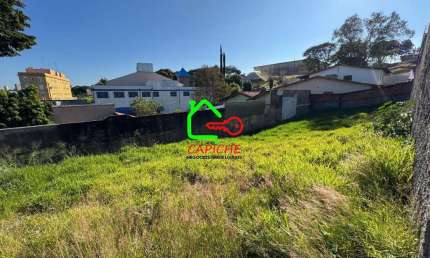 Terreno Comercial à Venda no Centro de Vinhedo-SP: 562m² de Oportunidade Imperdível!