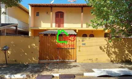 Casa à venda em Louveira-SP, Jardim Niero: 4 quartos, 1 suíte, 2 salas, 4 banheiros, 4 vagas de garagem, 236m². Venha conferir!