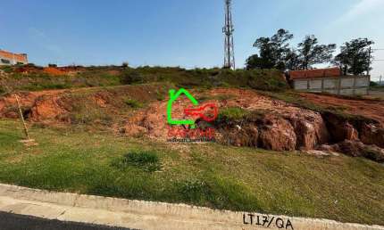 Terreno Comercial à Venda em Vinhedo-SP, Bairro Santa Claudina, 250m² de Área