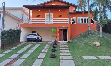 Imponente Casa de Alto Padrão em Condomínio Residencial Delle Stelle, 4 quartos, 2 suítes, 2 salas, 5 banheiros, 4 vagas, 380m² em Louveira-SP.