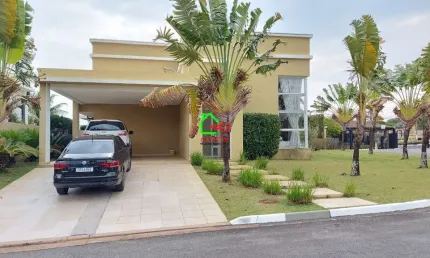 Casa de luxo em condomínio: 4 quartos, 3 suítes, 3 salas, 6 banheiros, 4 vagas, 570m² em Vinhedo-SP, bairro Cachoeira!