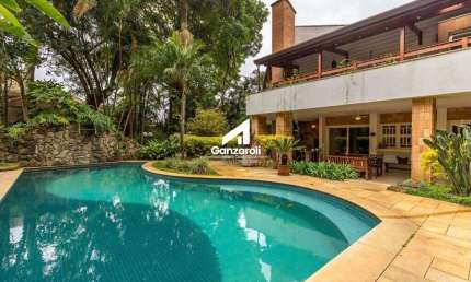 Condomínio Residencial Vila Verde - Casa Alto Padrão 1.100m² em Condomínio