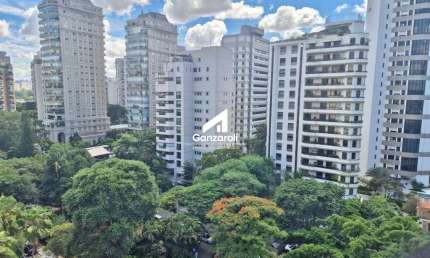Condomínio Piazza Navona - Apartamento à Venda Praça Pereira Coutinho REFORMADO