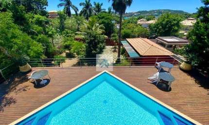 Casa à venda em Armação dos Búzios, Ferradura, com 6 suítes, com 540 m²