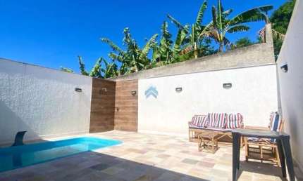Casa à venda em Cabo Frio, Guriri, com 2 quartos, com 101 m²