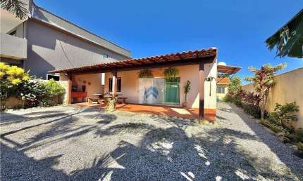 Casa à venda em Armação dos Búzios, São José, com 4 quartos, com 120 m²