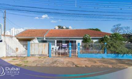 Terreno à venda na Rua Setubal, 304, Zona 08, Maringá