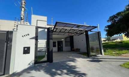 Venda | Casa com 145 m², 3 dormitório(s), 2 vaga(s). Jardim Botânico, Maringá