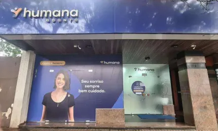 Sala comercial à venda na Avenida Curitiba, 416, Zona 04, Maringá