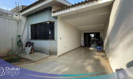 Casa à venda em Maringá, Jardim Licce, com 3 quartos, com 100 m