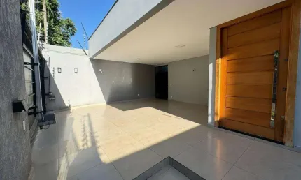 Casa à venda em Maringá, Jardim Paris III, com 3 quartos, com 208.92 m