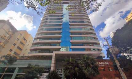 Venda | Apartamento com 207 m , 4 suítes s , 3 vaga s . Zona 01, Maringá