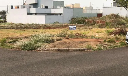 Excelente Terreno de Esquina. Bom Jardim com 538,62m2. Ótima localização