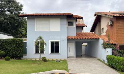Sobrado à Venda no Condomínio Paços D Arcos - Maringá PR