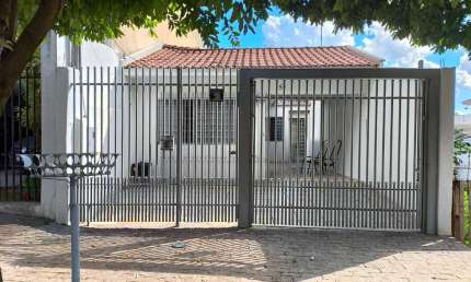 Ótima Oportunidade de Casa em Bairro Tranquilo e Valorizado