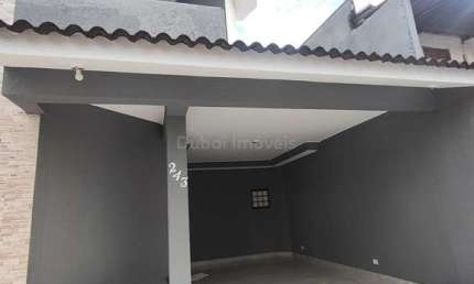 Ótimo Sobrado- 2 quadras do Hosp. HU - 3 Suítes - 4 garagens