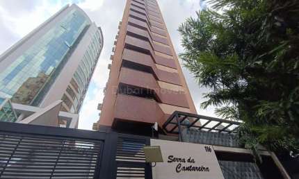 Amplo Apartamento na Região Central de Maringá  Conforto e Praticidade