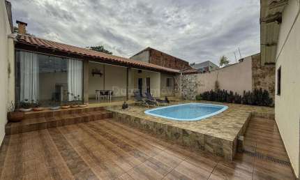 Casa localizada no  CONJUNTO RESIDENCIAL JOAO DE BARRO CIDADE CANÇAO