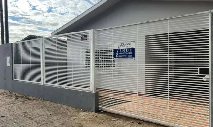 Casa com 2 quartos à venda na Rua São Pedro, 1959, Zona 07, Maringá