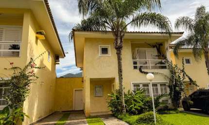 Casa em Condomínio Fechado na Praia de Juquehy - LOCAÇÃO ANUAL