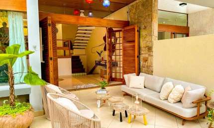 Casa em Condomínio na Praia do Engenho - LOCAÇÃO ANUAL