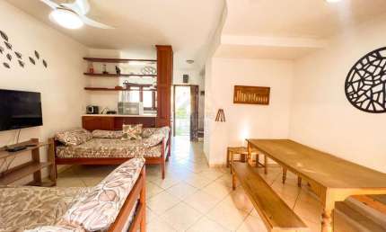 Casa em Condomínio com 2 Quartos na Praia de Juquehy