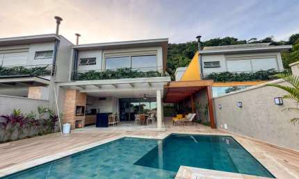 Casa em Condomínio na Praia de Juquehy - VENDA e LOCAÇÃO ANUAL