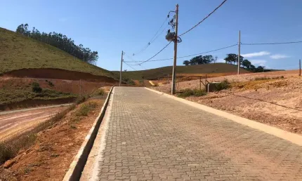 Terreno para Venda em Barra do Piraí, Bairro de Fátima