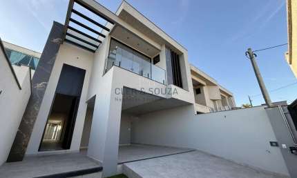 Casa para Venda em Volta Redonda, Jardim Belvedere, 3 dormitórios, 3 suítes, 4 banheiros, 2 vagas