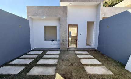 Casa para Venda em Volta Redonda, Santa Rita do Zarur, 2 dormitórios, 1 suíte, 2 banheiros, 2 vagas