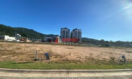 Terreno em condomínio fechado à venda na Avenida Deltaville, Beira Rio, Biguaçu