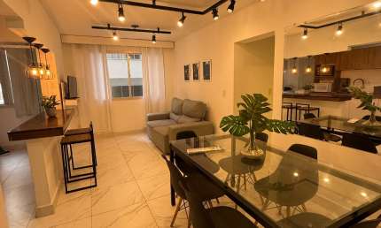 Locação Anual FRENTE MAR mobiliado  Balneário Camboriú