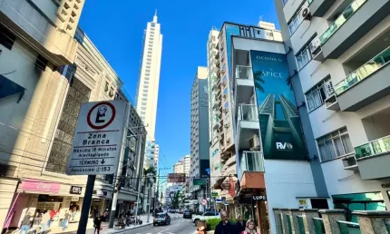 Apartamento com 2 quartos à venda na Av. Brasil, Centro, Balneário Camboriú