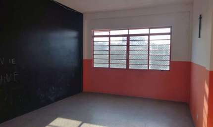 Salão Comercial para Locação em Osasco, Santo Antônio, 2 banheiros