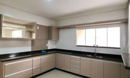 Casa com 3 quartos à venda na Rua Regente Feijó, 000, Centro, Diadema, 175 m2 por R$ 395.000