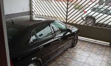 Locação Casa R$ 2.200,00 Jardim das imbuias – 2 dormitórios, sala, cozinha, banheiros, 1 vaga de garagem IMÓVEL semi Independente