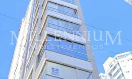Apartamento com 3 quartos para alugar na Rua 4502, Centro, Balneário Camboriú