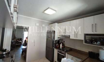 Apartamento com 2 quartos para alugar na Rua 3158, Centro, Balneário Camboriú