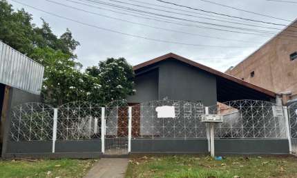 Casa com 4 quartos à venda na Rua Luís Pereira, 302, Pioneiros, Campo Grande