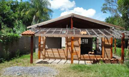 Casa à venda na Quadra 3, Centro, Bonito, 1550 m2 por R$ 550.000