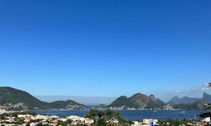 Casa em condomínio fechado com 3 quartos à venda na Rua Clara Nunes, 0, São Francisco, Niterói