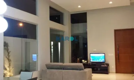 Casa em condomínio fechado com 3 quartos para alugar em Laranjeiras, Uberlândia , 210 m2 por R$ 11.000
